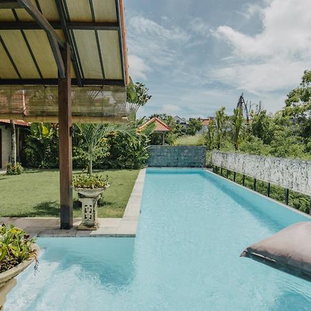 Tropical Villa Asmara Uluwatu  Exterior photo